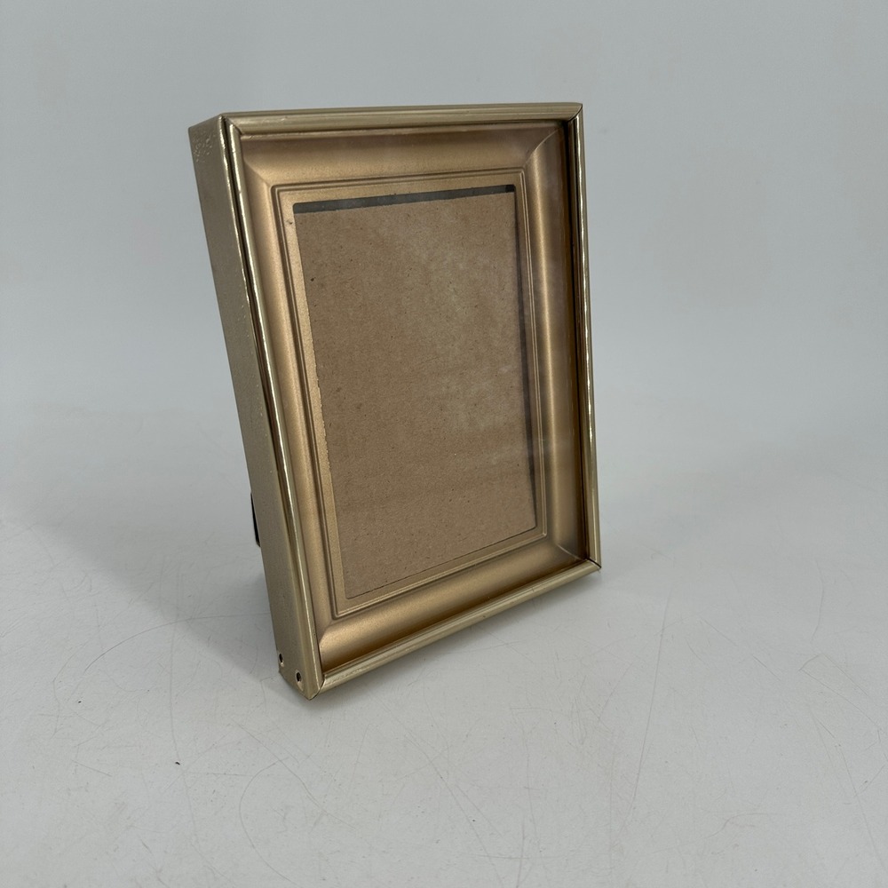 Vintage Gold Metal Tabletop Picture Frame 4x6 Tiered Border Easel Back